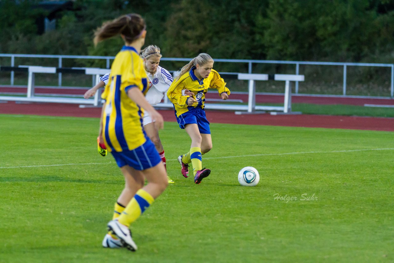 Bild 56 - B-Juniorinnen SV Henstedt-Ulzburg - Holstein Kiel : Ergebnis: 0:12